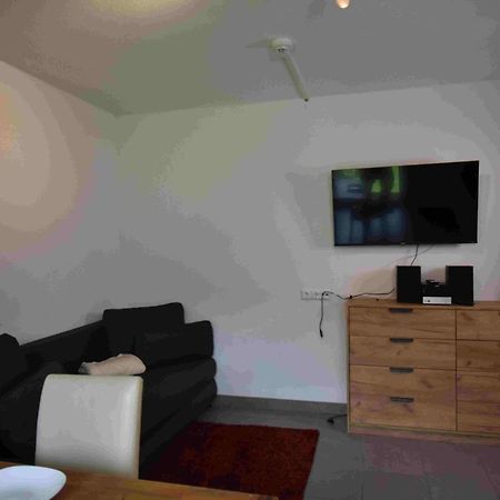 נאודרס Ferienwohnung Dackel מראה חיצוני תמונה